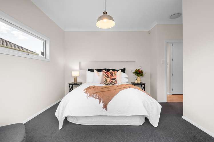 74 Fox Street Hamilton East_11