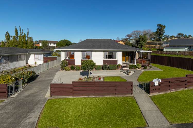 56 Rosewarne Crescent Glendene_21