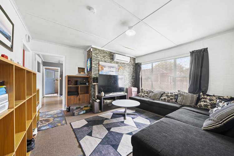 215 Buckland Road Mangere East_6