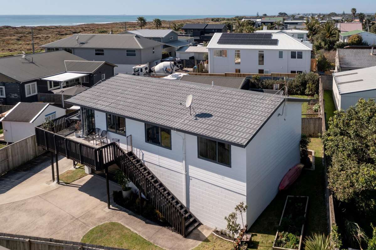 768B Papamoa Beach Road_0