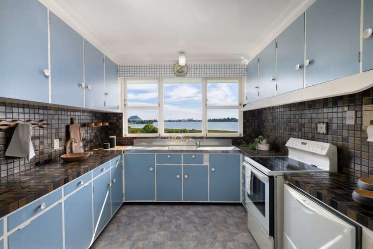 51 Churchill Road Judea_10