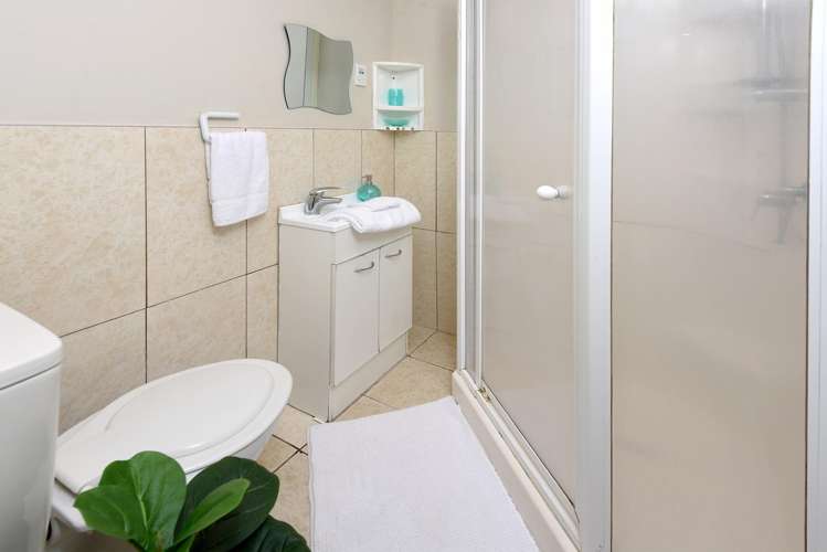 80 Eugenia Rise Totara Heights_6