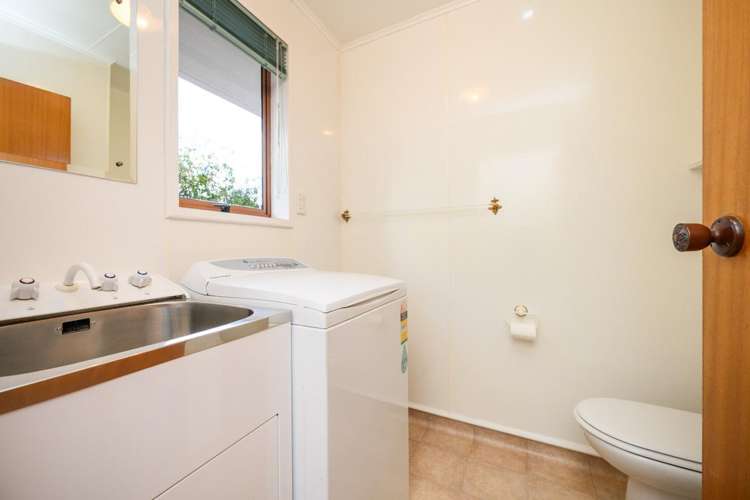 7 Norfolk Crescent Feilding_13