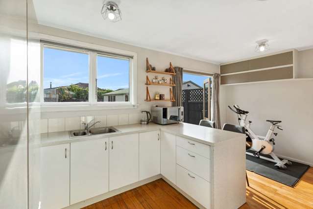 39 Manurere Street Hei Hei_2