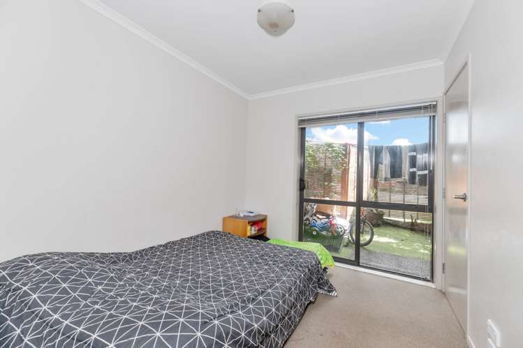 230/172 McLeod Road Te Atatu South_7