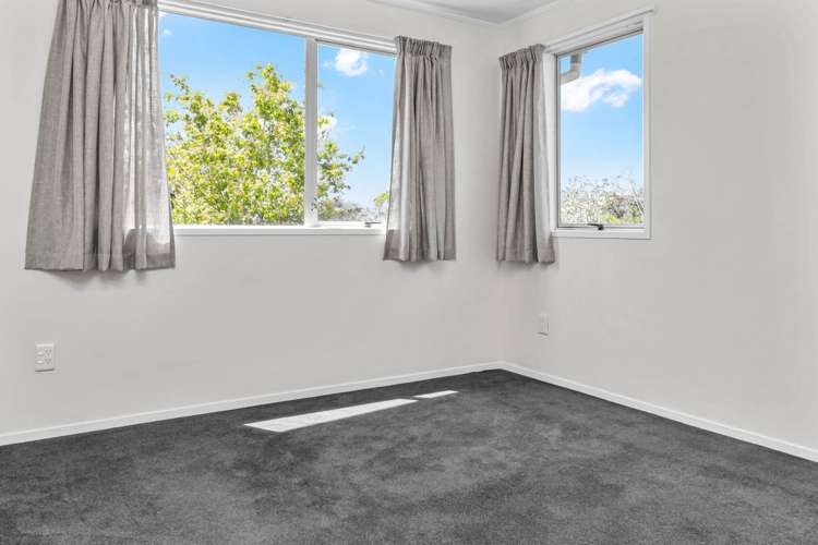 37 Virgo Place Glen Eden_7