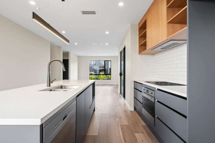 6 Babos Avenue_2