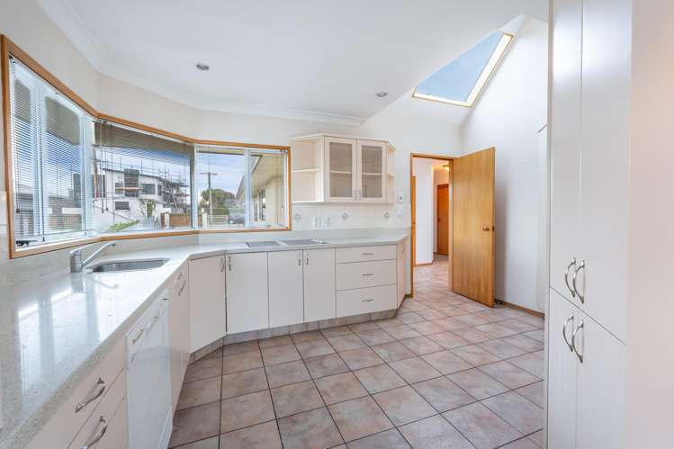 11 Waimataitai Street_4
