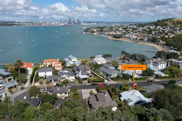 27 Jubilee Avenue Devonport_1