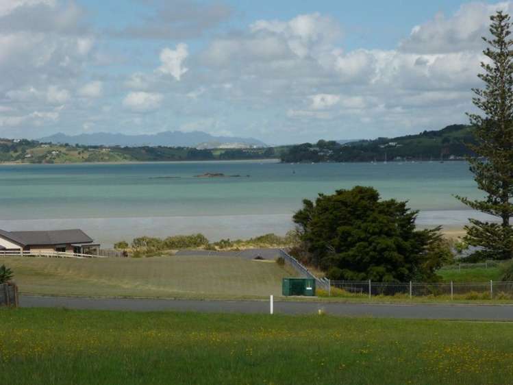 33 Muritai Road Parua Bay_2