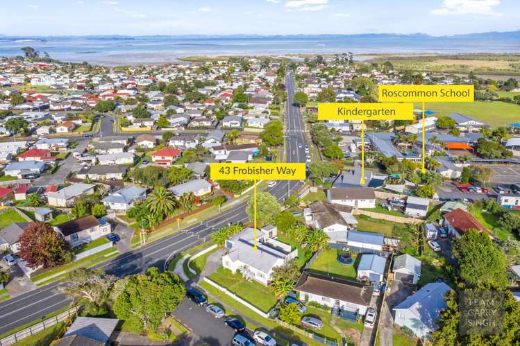 43 Frobisher Way Clendon Park_17