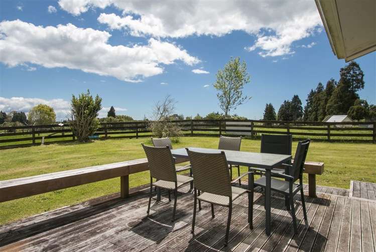 39 Leyland Road Whakamarama_13