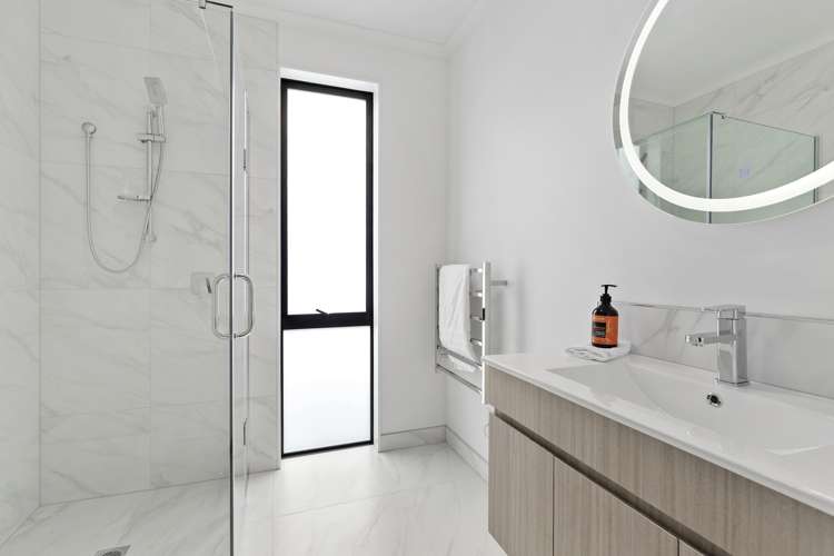 3 Sydney Place Flagstaff_18