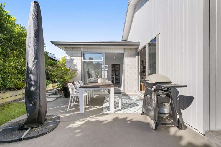 1 Awatira Drive Papamoa_21