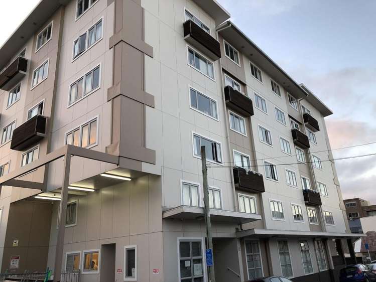 606/12 Martin Square Te Aro_5