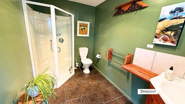 95 Commercial Street Takaka_17