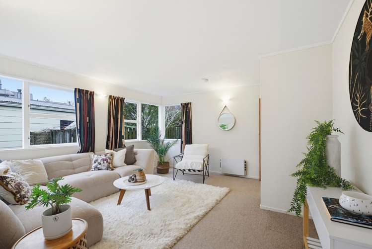 46 Hazlewood Avenue Karori_4