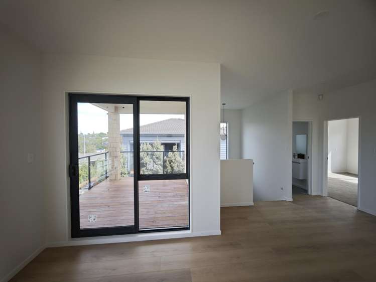 2/52 Channel View Rd Mairangi Bay_9