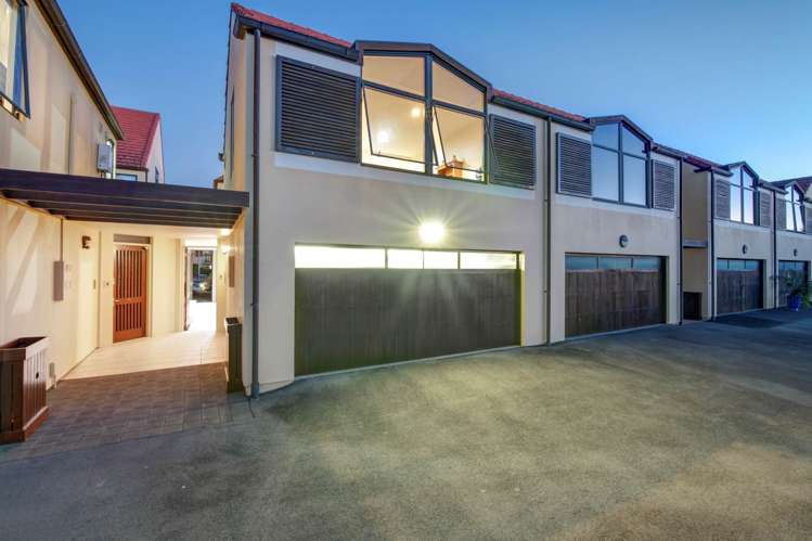 97 Waterside Crescent Gulf Harbour_14