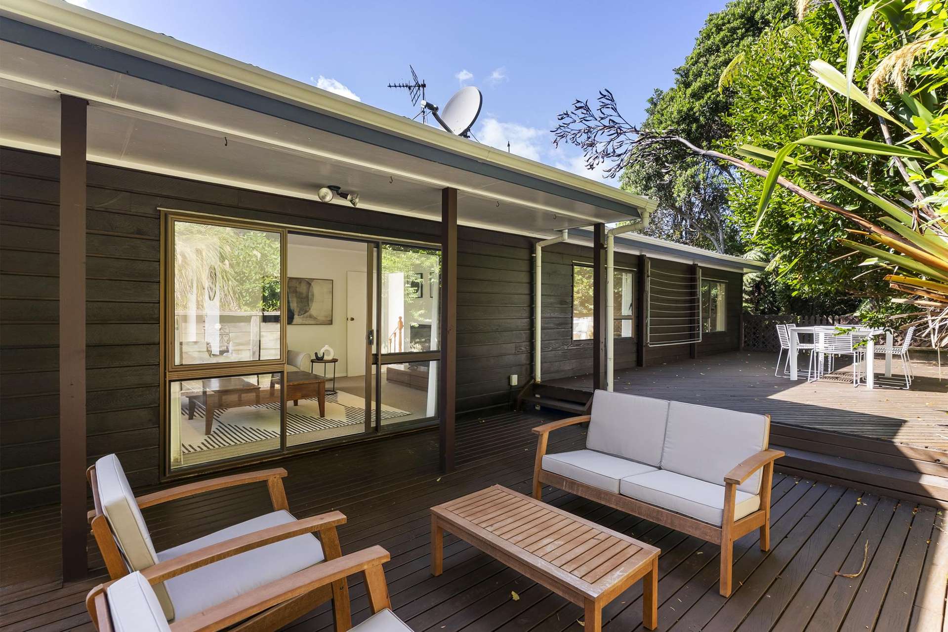 35C The Drive Tawa_0