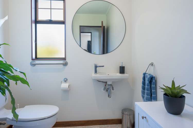 2 Oaks Lane Motueka_3