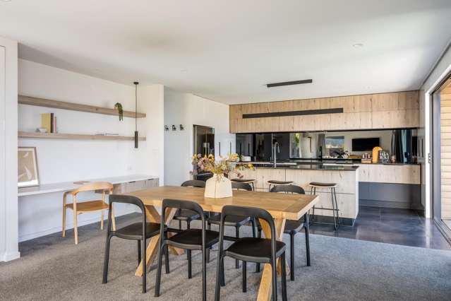 251 Aubrey Road Wanaka_4