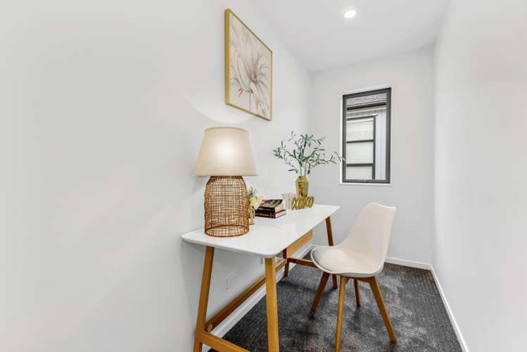 6 Bendridge Street Flat Bush_25