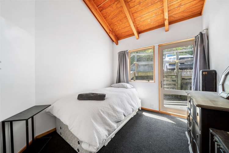 18b Mackinnon Terrace Fernhill/Sunshine Bay_10