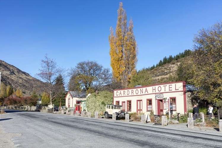 Shake-up in NZ’s $1m club - the suburbs climbing in price, the ones falling out of favour