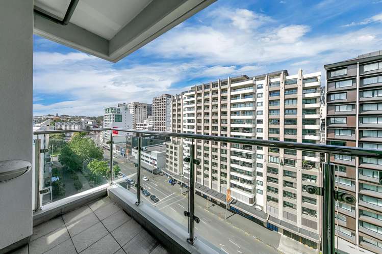 1211/30 Beach Road Auckland Central_15