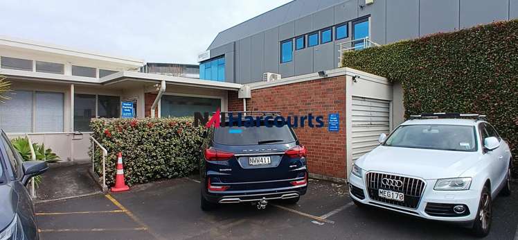 37 Taharoto Road Takapuna_6