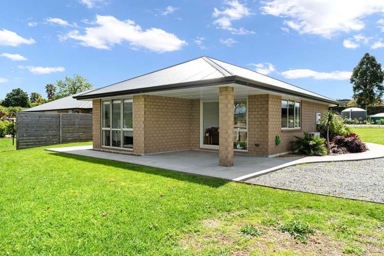 10 Sylvia Lane Maunu_24