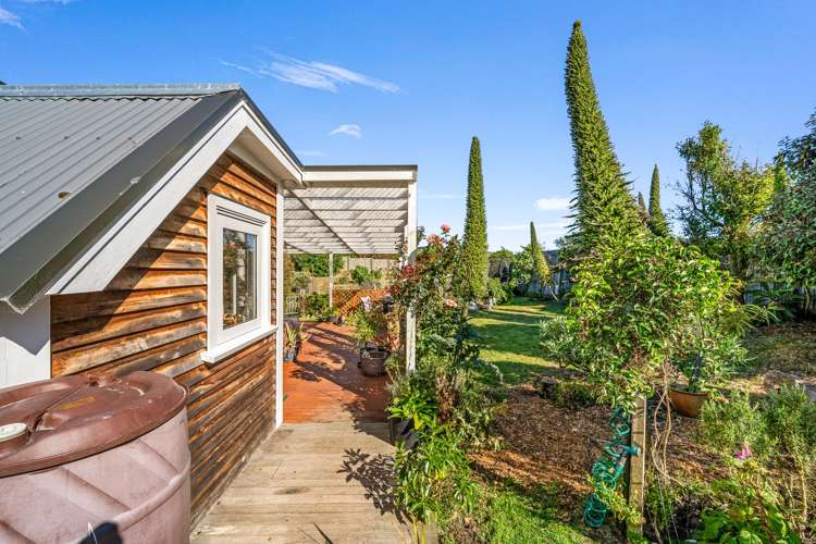 911 Harington Point Road Harington Point_13