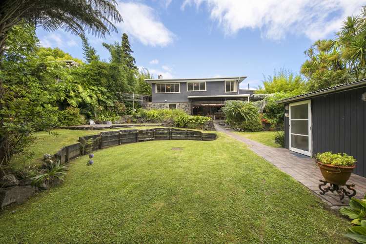 13 Norman Road Titirangi_19
