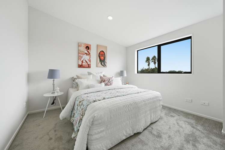 9A Doughty Place Otara_10