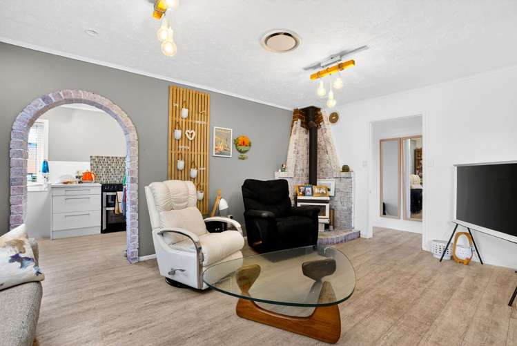 92 Priestley Drive Bucklands Beach_9