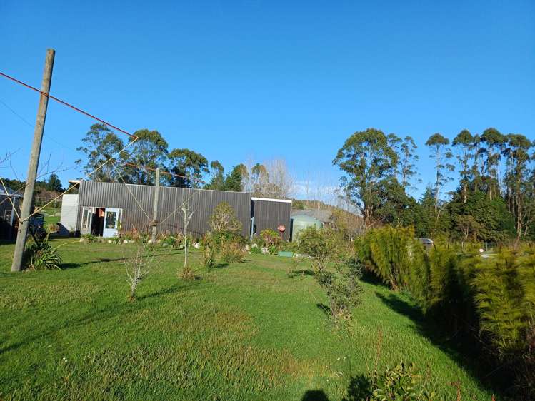 17 Gold Nugget Road_4