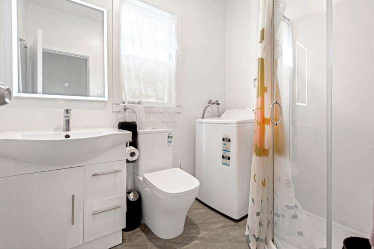 20 Mckean Avenue Manurewa_13