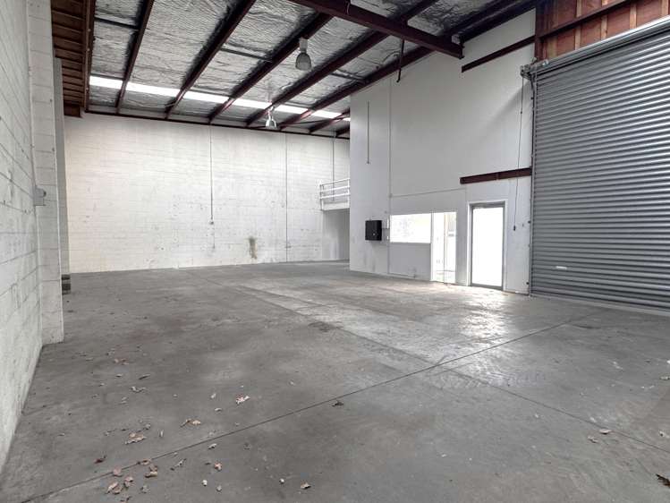 F/4 William Pickering Drive Albany_10