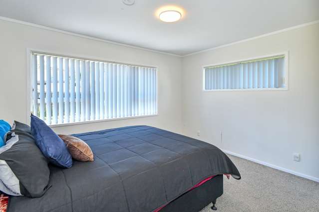 2/3 Secretariat Place Randwick Park_1