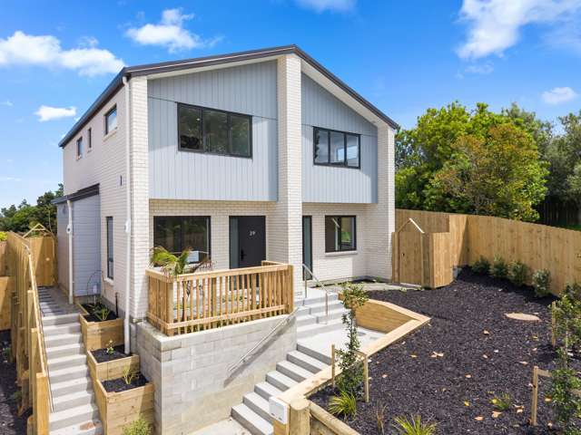 Effortless Coastal Living - New in Stanmore Bay
