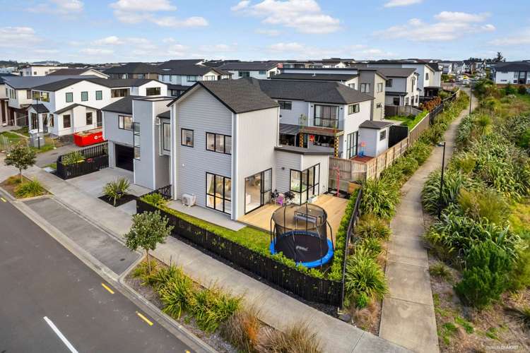14 Mantis Lane Hobsonville_21