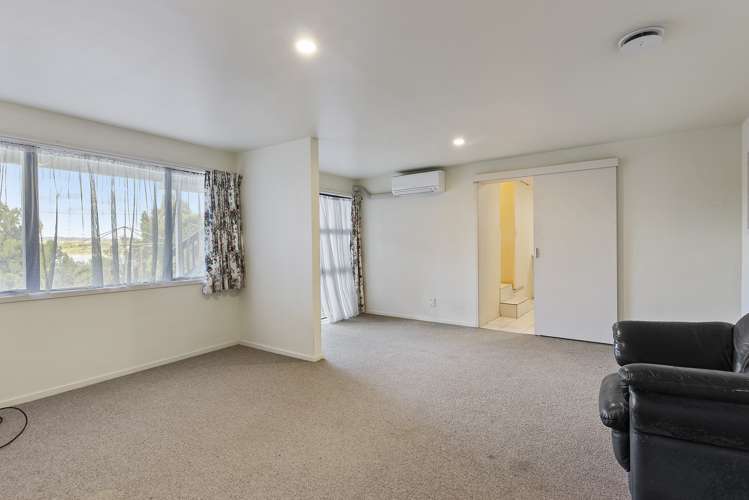 17 Tui Vale Road Cockle Bay_25
