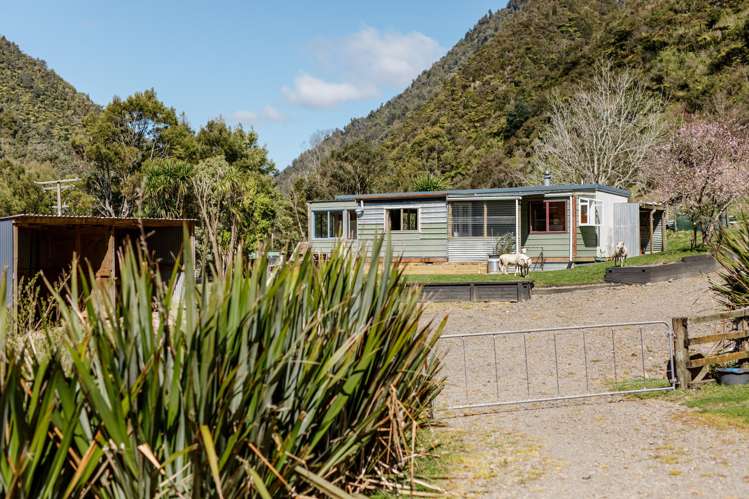 1344 Otara Road Toatoa_28