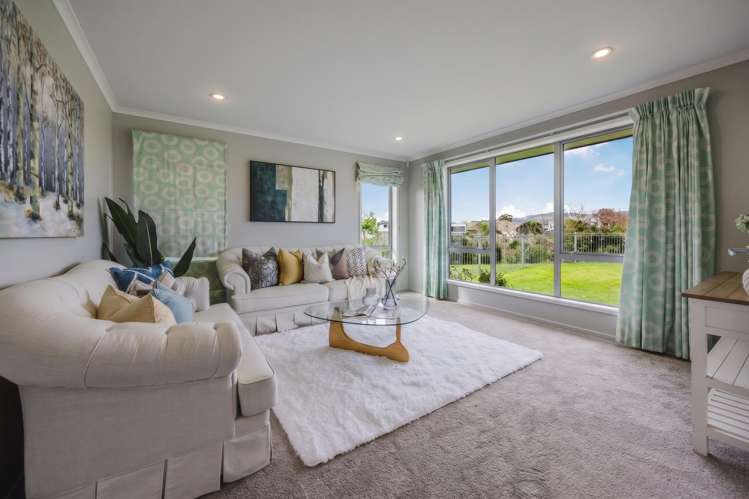 33 Captain Mitchell Drive_1