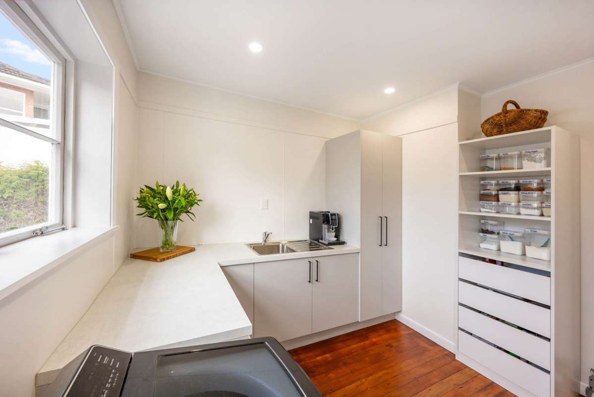 65 Te Kawa Road_3