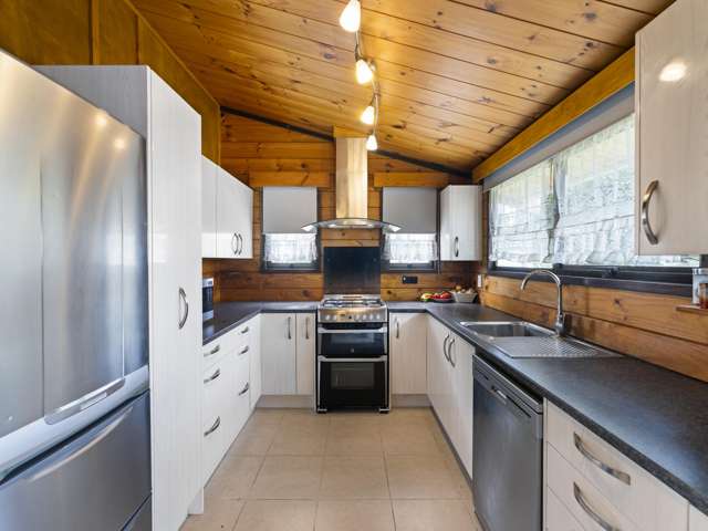 1 Walter Strevens Drive Takanini_4