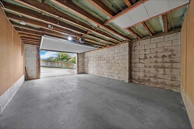 1/1 Griffen Park Road Mount Roskill_19