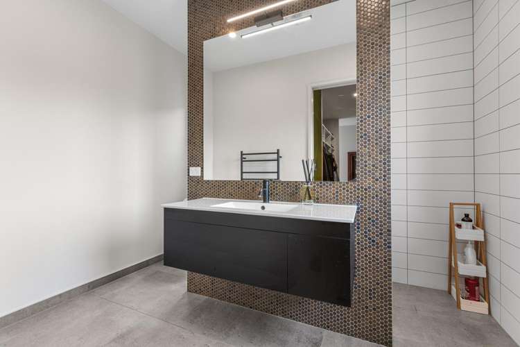 101 Oteki Park Drive Welcome Bay_12