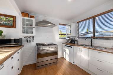 10A Faulkland Drive_4